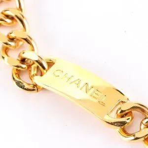 Chanel Medallion Chain-Link Belt in Gold Tone Metal with Box CHANEL | Accessories | Chanel Medallion Chainlink Belt In  main image 4